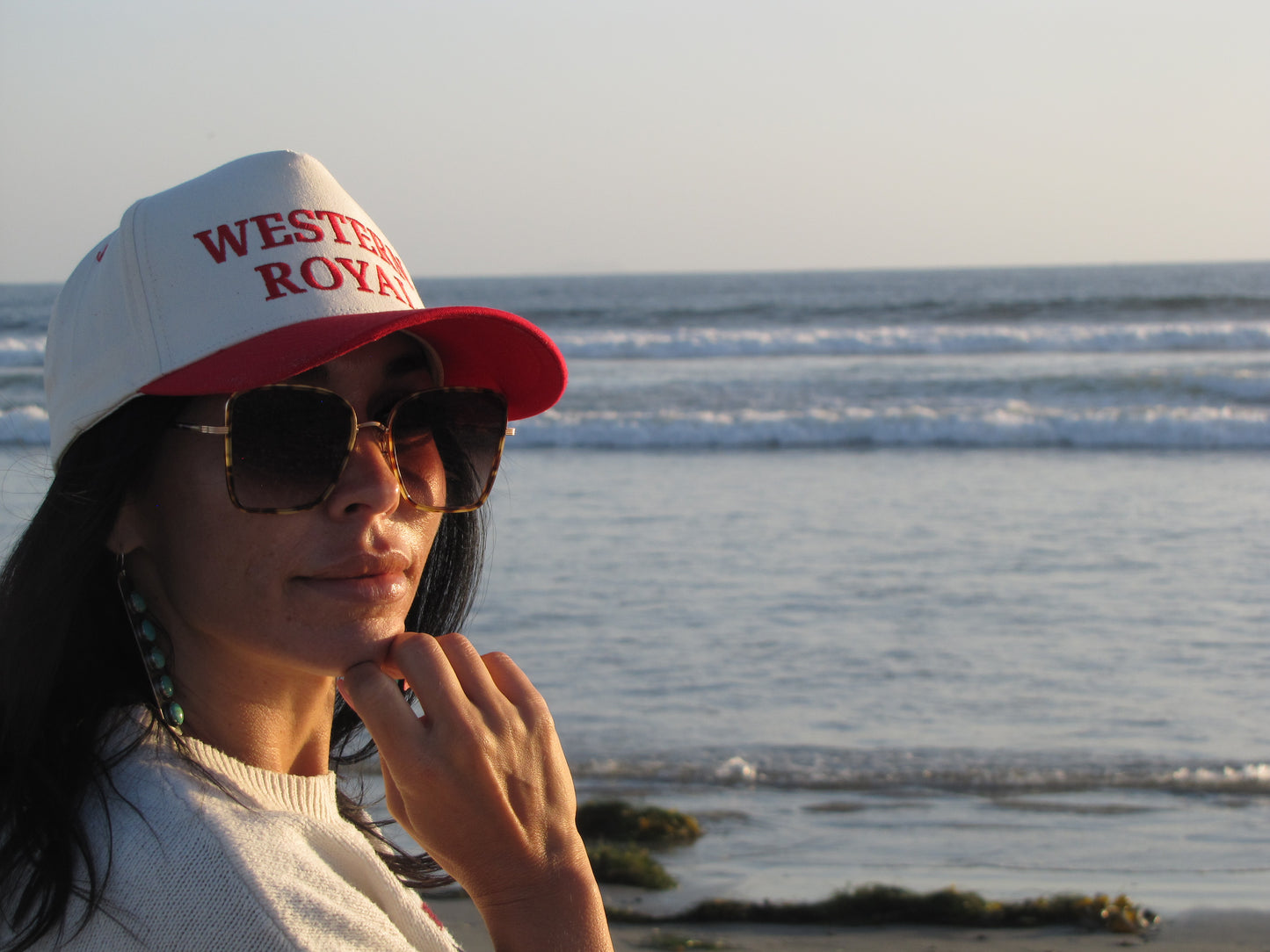 Red/White Western Royal Hat